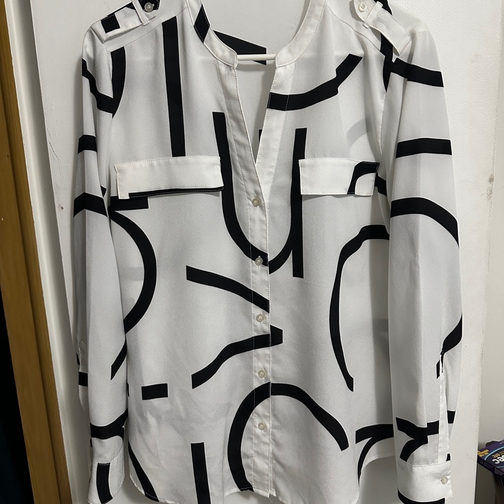 Calvin Klein Black and White Geometric Blouse